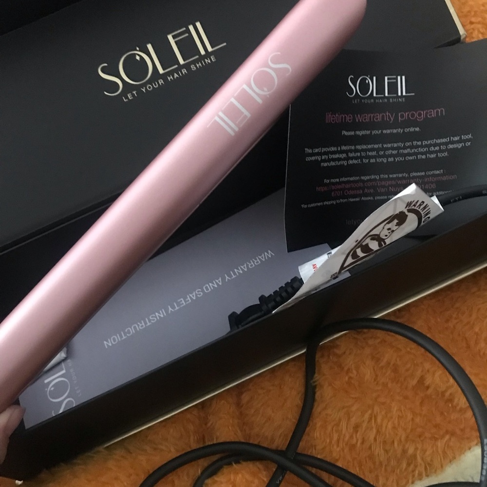 Soleil rose gold flat iron